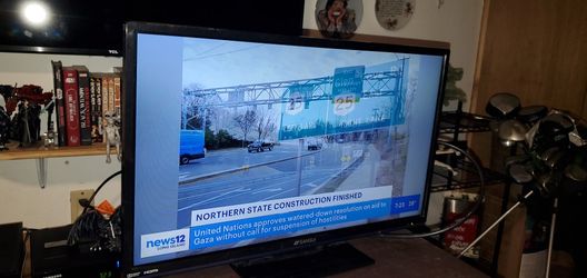 Monitor/TV 24" Sansui Model SLED2400A