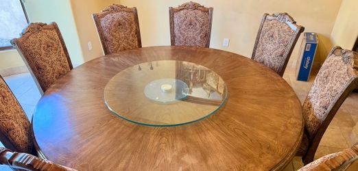 Large Round Wood Pedestal Dining Table with 8 Chairs