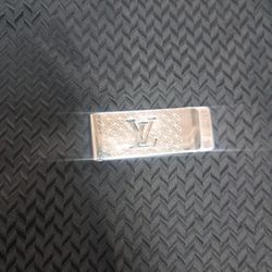 Louis Vuitton Money Clip – Model M65024 – Made in Italy