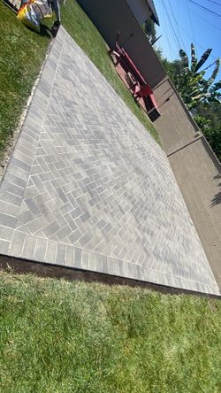 Angelus Pavers