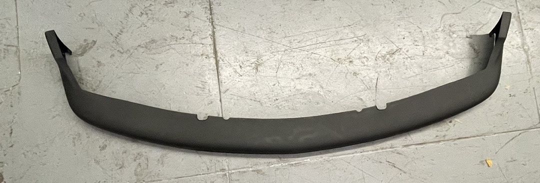 99-02 00-06 Chevy Tahoe z71 /Silverado Upper Valance Pad