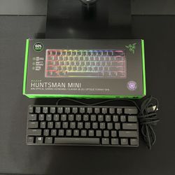 Razer Huntsman Mini (Linear Optical Switch (Red) Micro USB Wired Keyboard