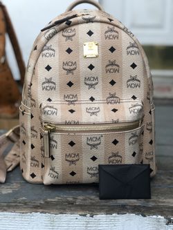 LV backpack for Sale in Tacoma, WA - OfferUp