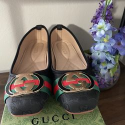 Size 8 Shoes G