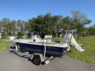 2017 Twin Vee (17 Bay Cat)