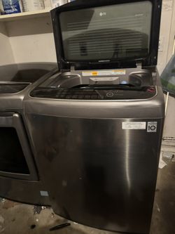 LG Washer / Dryer