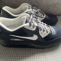 Size 14 Men’s Nike No Box 2012 