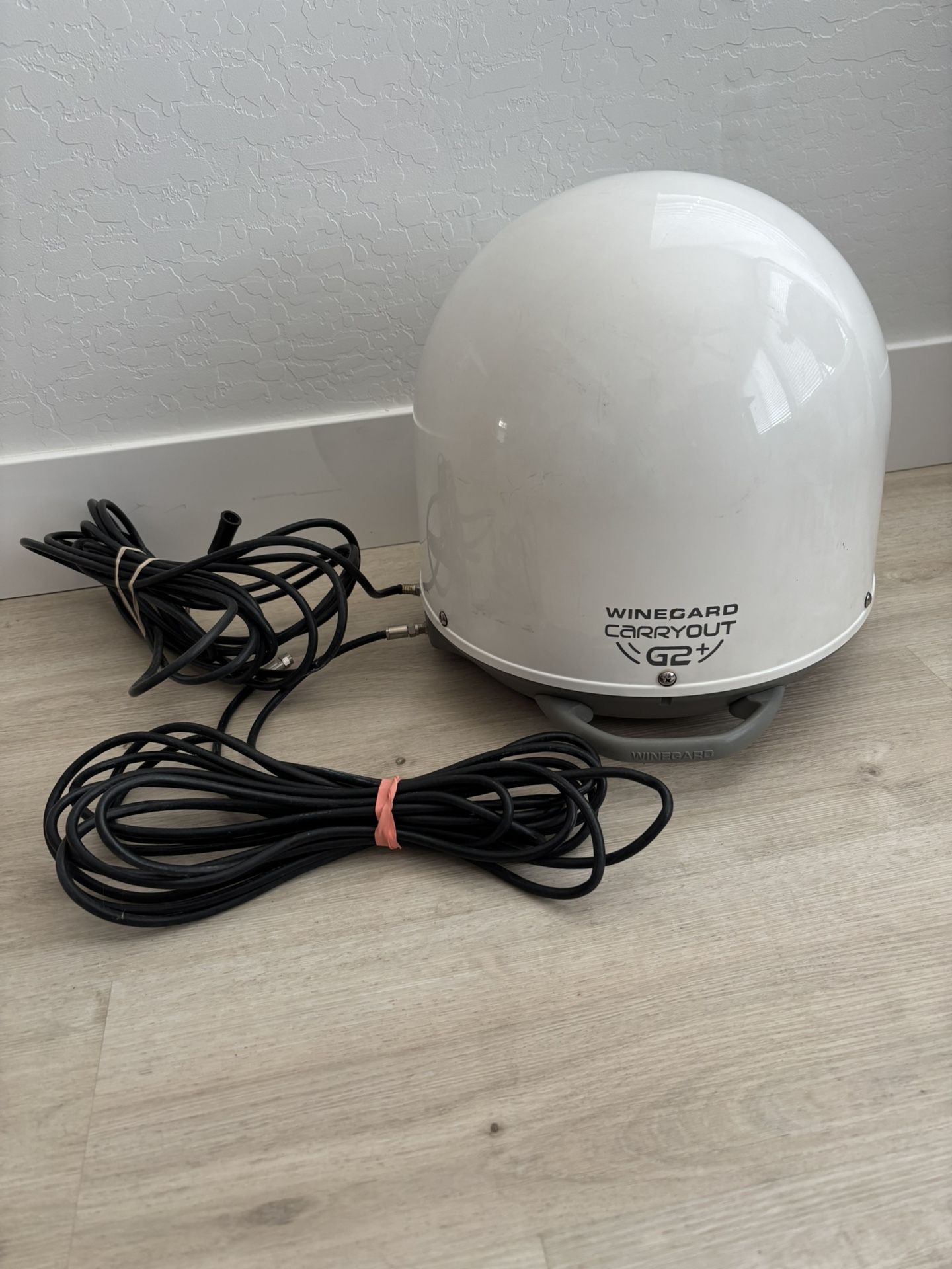 Winegard Carryout G2+ Automatic Portable Satellite TV Antenna UNTESTED