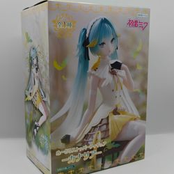 FuRyu Hatsune Miku Canary Bird noodle stopper figure
