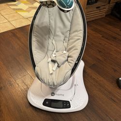 MamaRoo Multi-motion Baby Swing 