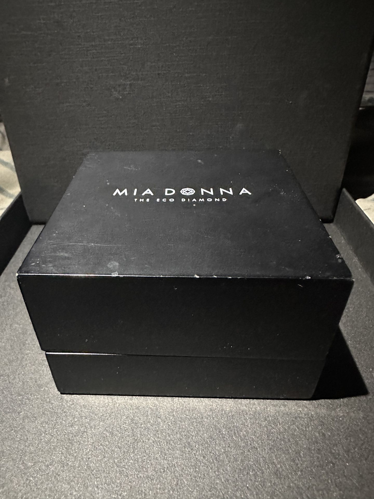 MiaDonna Engagement Ring