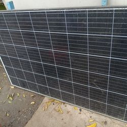 Renogy300watt Panel