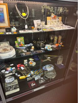 Silver .999 / .925 Shelf in Manteno,  Illinois