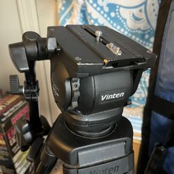 Tripod - Vinten Vision Blue