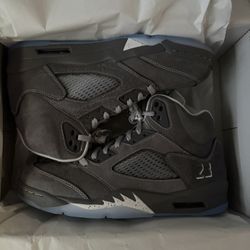 Jordan 5 Wolf Grey 