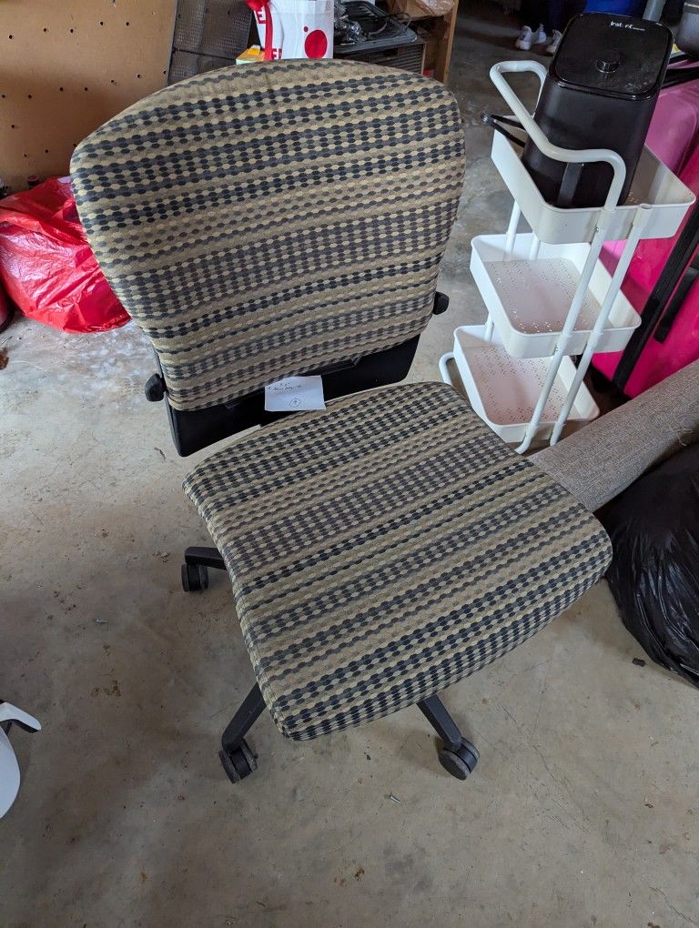 Haworth Style Office Chair 