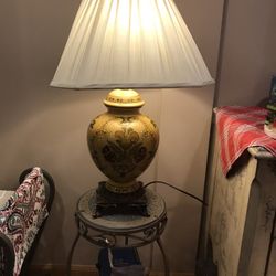 Vintage Ceramic Lamp