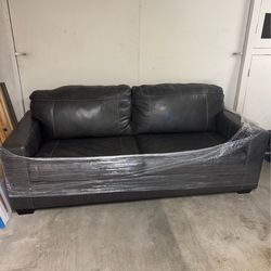 Leather Queen Sleeper Sofa