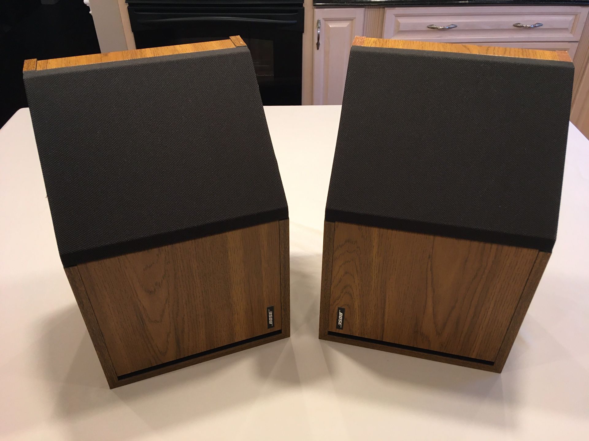 Bose 2.2 Direct Reflecting Bookshelf Speakers