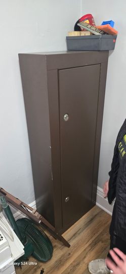 Gun safe