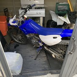 2005 TTR Yamaha Dirt bike 125cc 