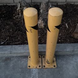 Safety Posts