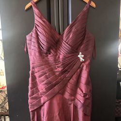 Beautiful Burgundy Gown Size 14 