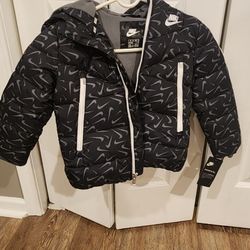 Nike Winter Coat 4xs,     3/4 Years Old