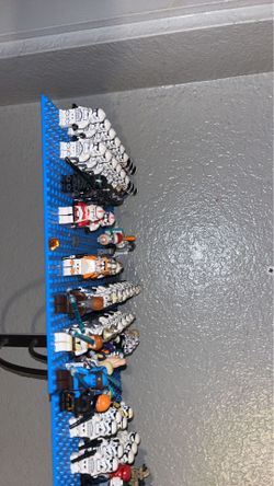 Lego Minifig And Sealed Set 