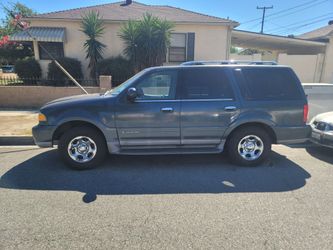2001 lincoln navigator.