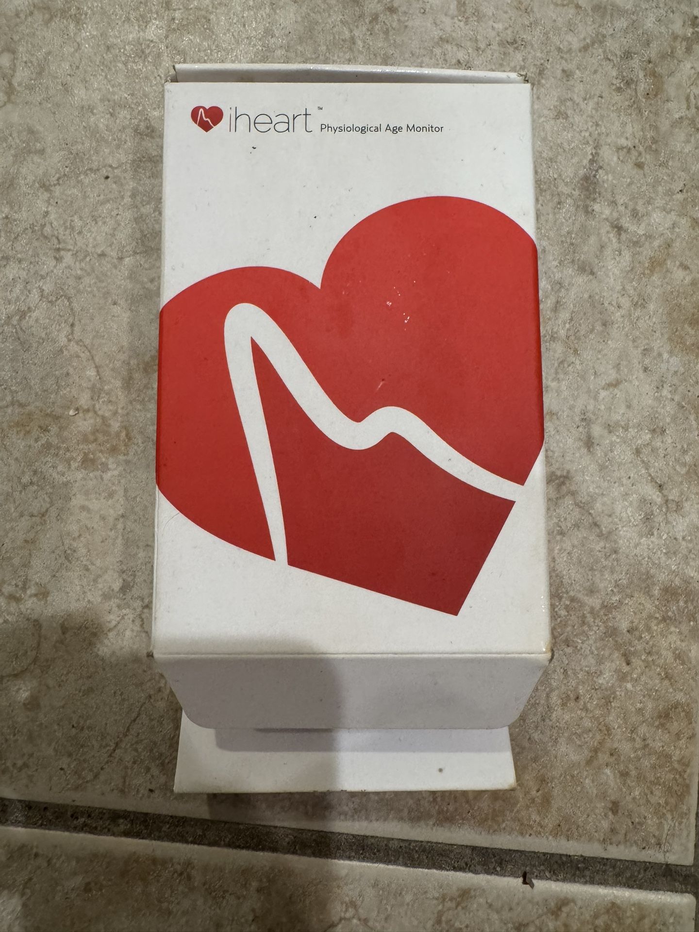 iHeart Internal Age Health Monitor, Fingertip Health and Fitness Tracker