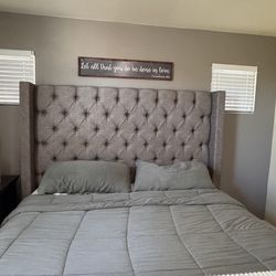 Upholstered Tufted Wingback headboard (king size)