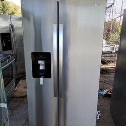 Wirlpool Side By Side Refrigerator Brand New 2 Months Warranty Delivery Comes With The Price 