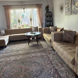 Couches Two Loveseats One Daybed And One Sofa