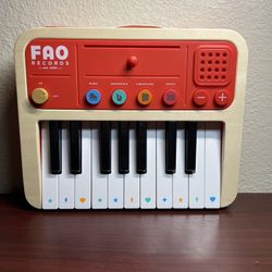 FAO Schwarz Stage Stars Portable Piano and Synthesizer Tested