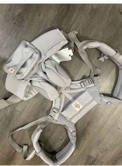 baby carrier