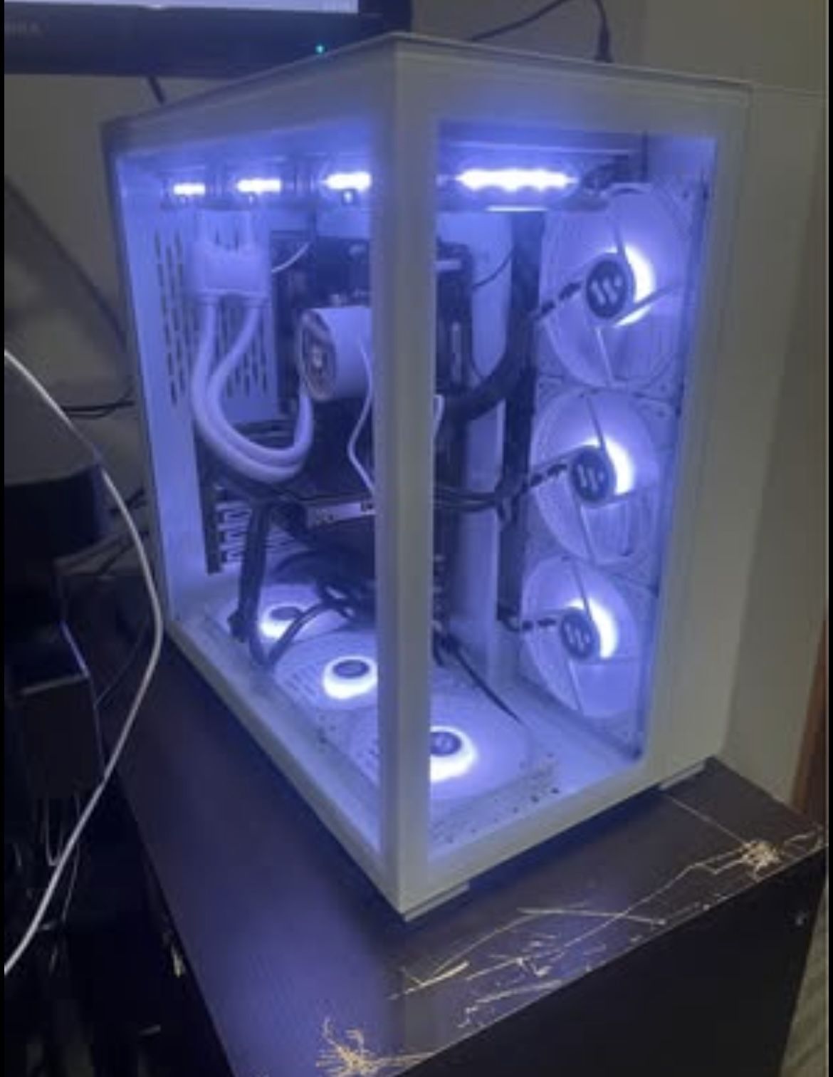 Custom Gaming PC With Monitor