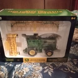 7500 Forage Harvester