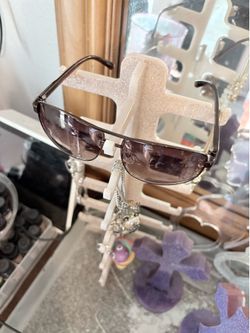 Landing tree holds sunglasse, keys jewelry etc one of a kind handmade