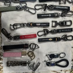 Genuine Leather Metal Ring Car Keychain