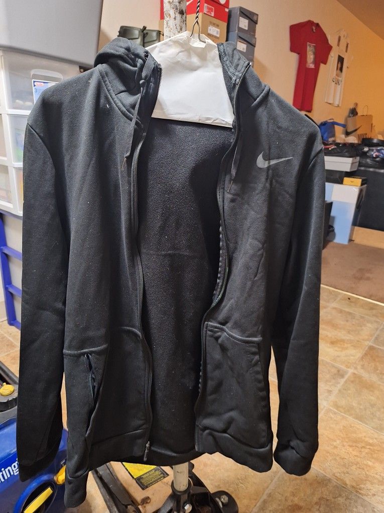 Nike Terma-Fit Zip-Up Hoodie