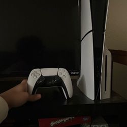 PlayStation 5 disc 1TB Fortnite Edition Bundle