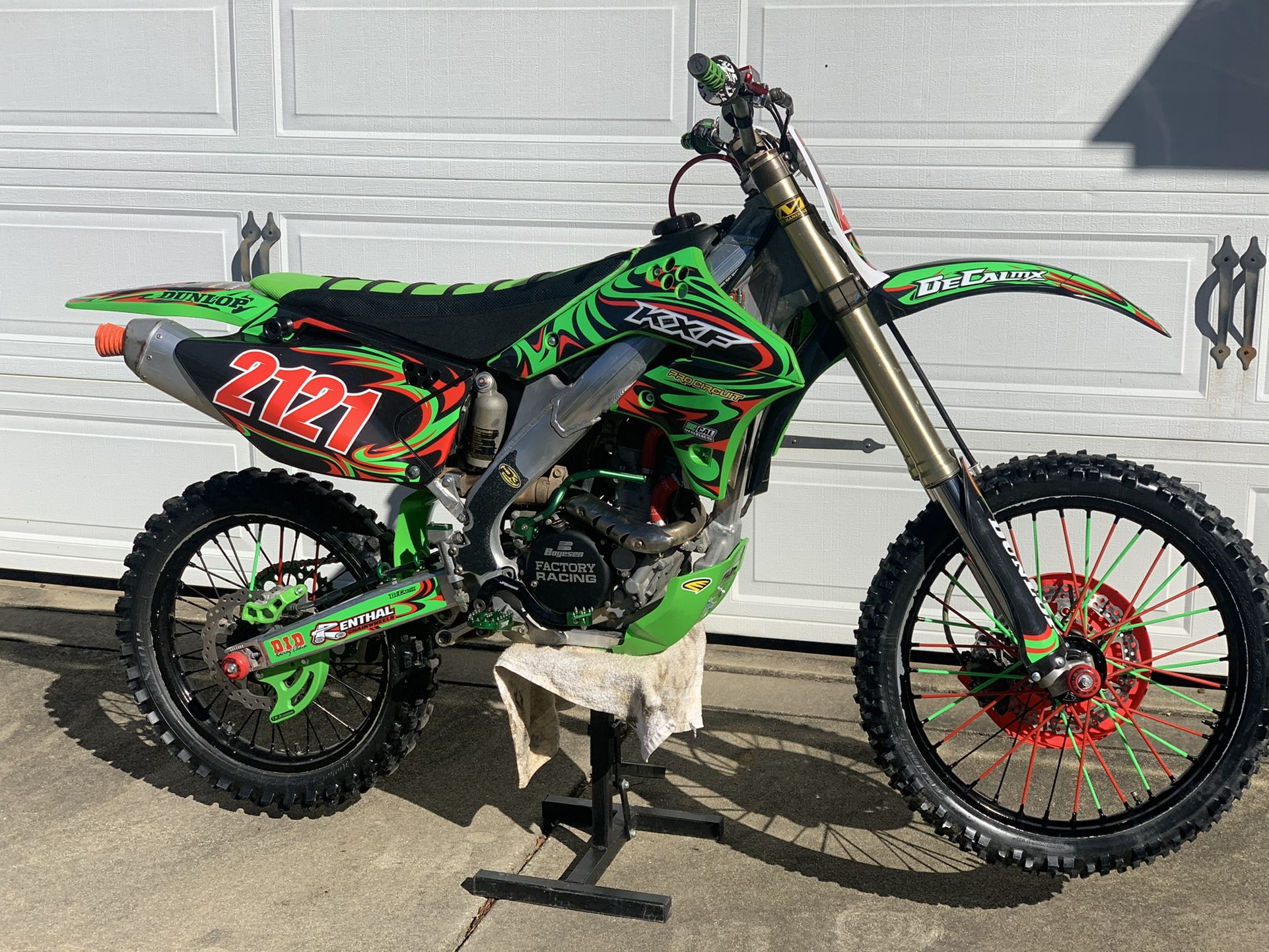 Photo 2016 Kawasaki KXF 250 Monster Edition