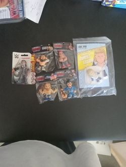 Micro Brawlers Mini Figures NIP