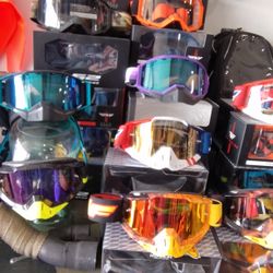 Snowboard,Ski, Snowmobile Off-road Goggles Variety Of Different Colors And Designs $65 Each