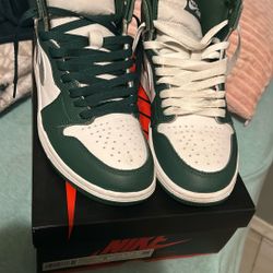 Air Jordan 1 Retro High OG  Size 8 Gorge Green/metallic Silver Very Gorge/argent Metallique