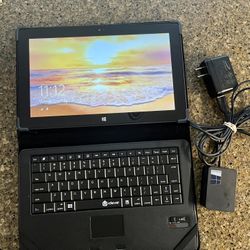 lightly used tablet With Keyboard 
