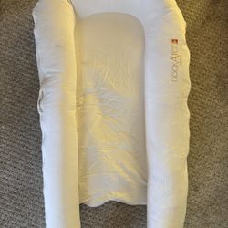 DockATot Grand Toddler Lounger