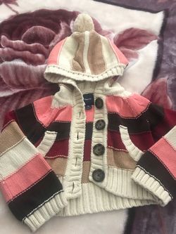 Girls sweater with hoodie
