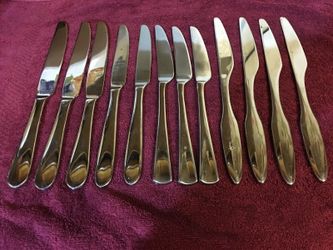 Wallace butter knife collection